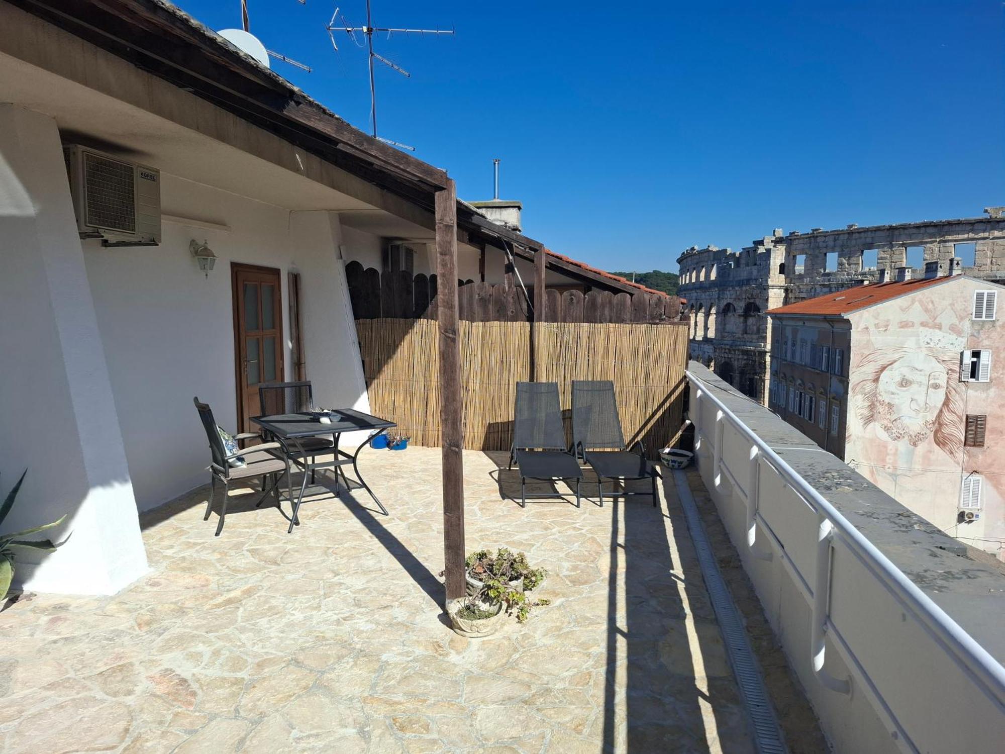 Terrace Dream View Over Amphitheatre PUY Exterior foto