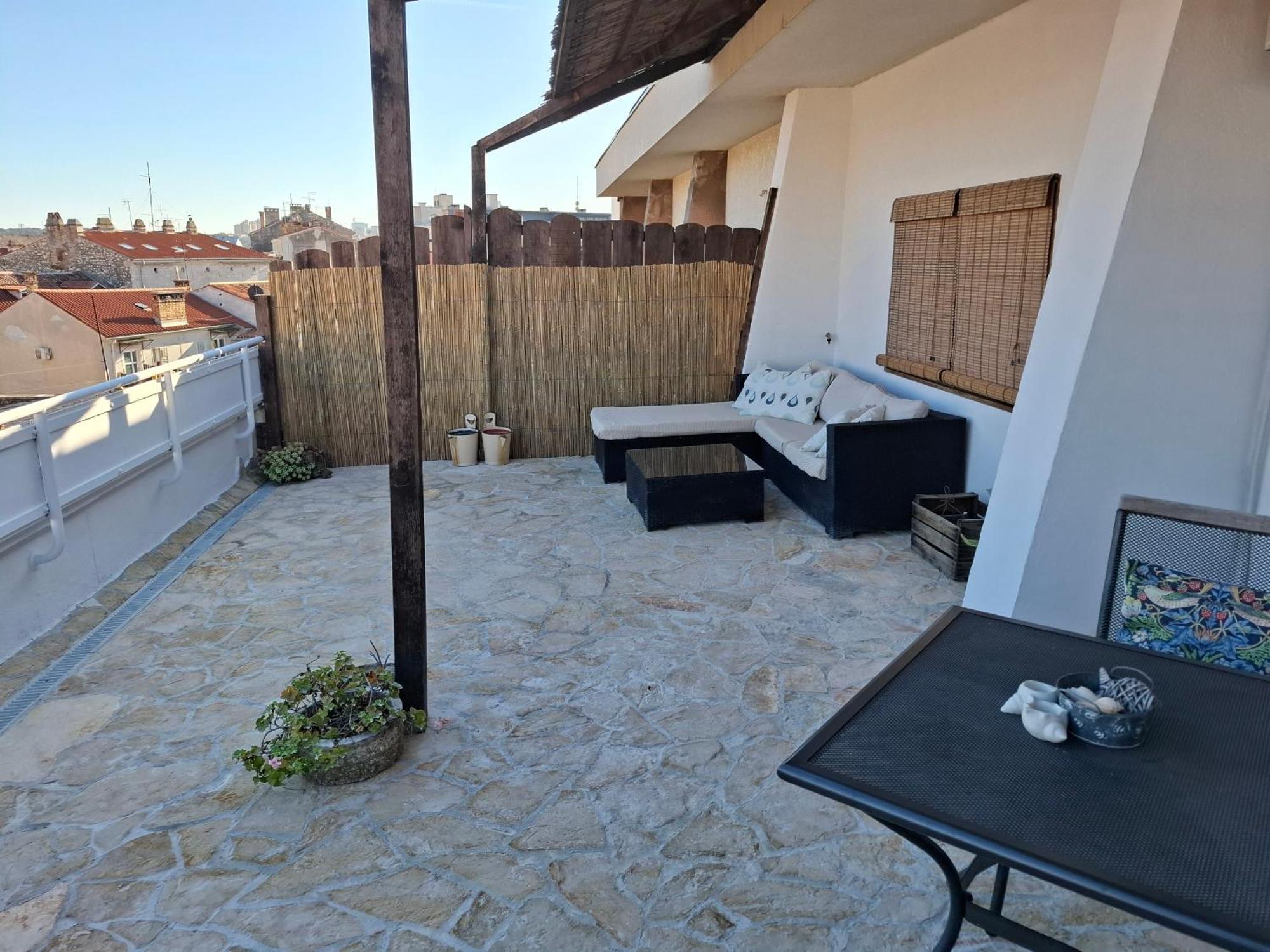 Terrace Dream View Over Amphitheatre PUY Exterior foto